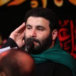 خیالش ز من دلربایی کند