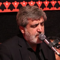 هر کس گره‌ای دارد رو بر این حرم آرد