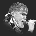 ای خریدار بر رضای خدا جنس پسمانده را بخر