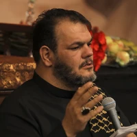 دم دروازه‌ی ساعات چه بلوا کردند