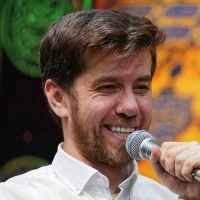 آن‌قدر آمدند و گرفتارتان شدند