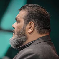 هم گریه‌ای و آب وضوی مکرری