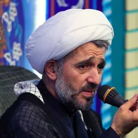 در ضریحش بهشت جا دارد