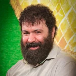 آفتاب از افق مِیمَنه دل کَند آمد