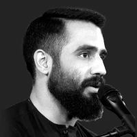 حسین طاهری