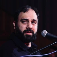 به همه دست خداوند شرافت دادش