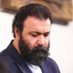 زمین خوشبخته که رد قدم‌هاتو بغل کرده